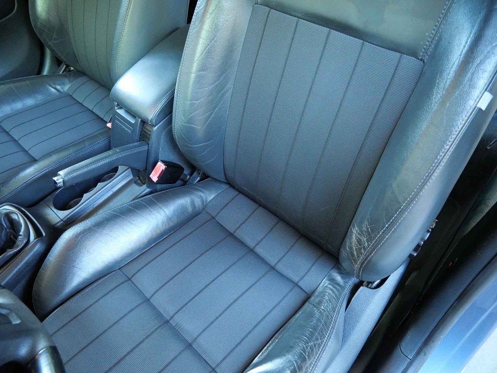 Škoda Superb 1.8 T Elegance