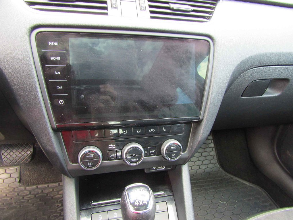 Škoda Octavia III 2.0 TDi  4x4
