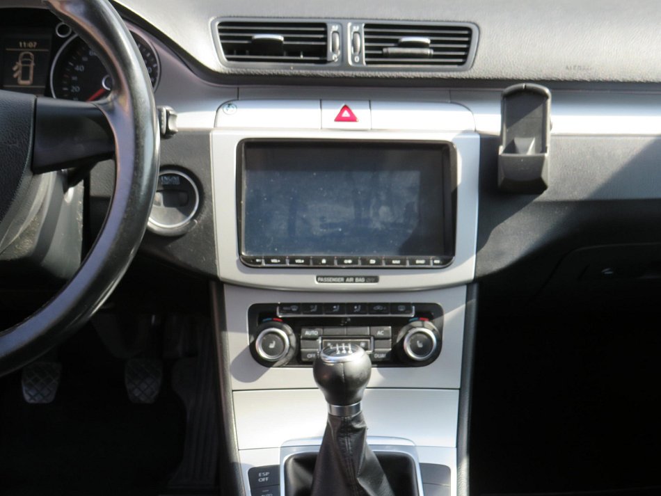 Volkswagen Passat 2.0TDi 