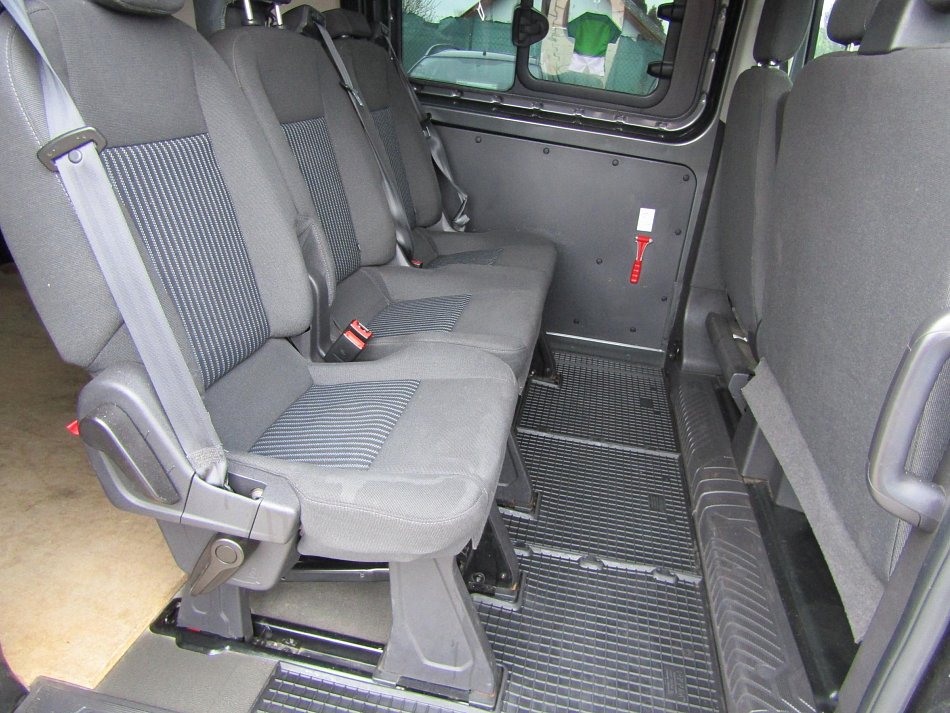 Ford Transit Custom 2.2TDCi Trend L2 6míst