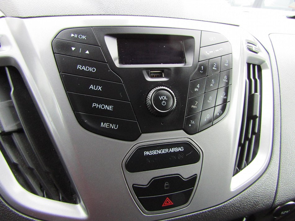 Ford Transit Custom 2.2TDCi Trend L2 6míst