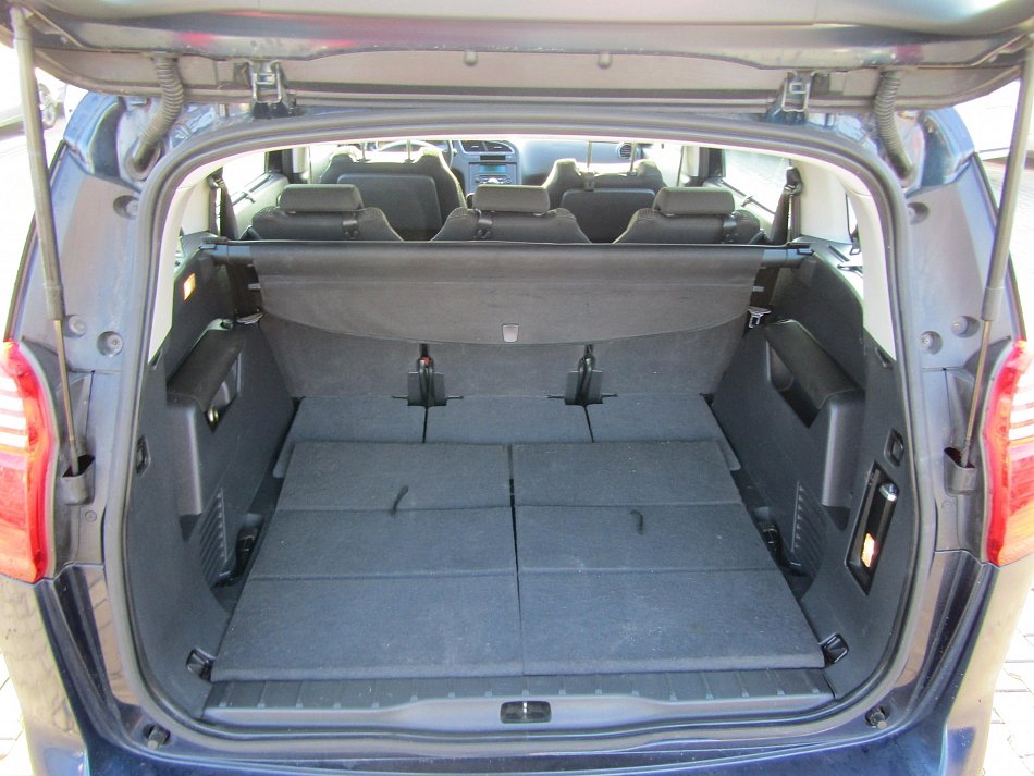 Peugeot 5008 2.0 HDi 