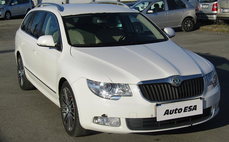 Škoda Superb II 2.0TDI Elegance