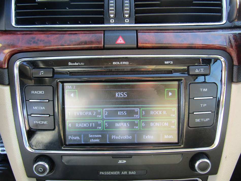 Škoda Superb II 2.0TDI Elegance
