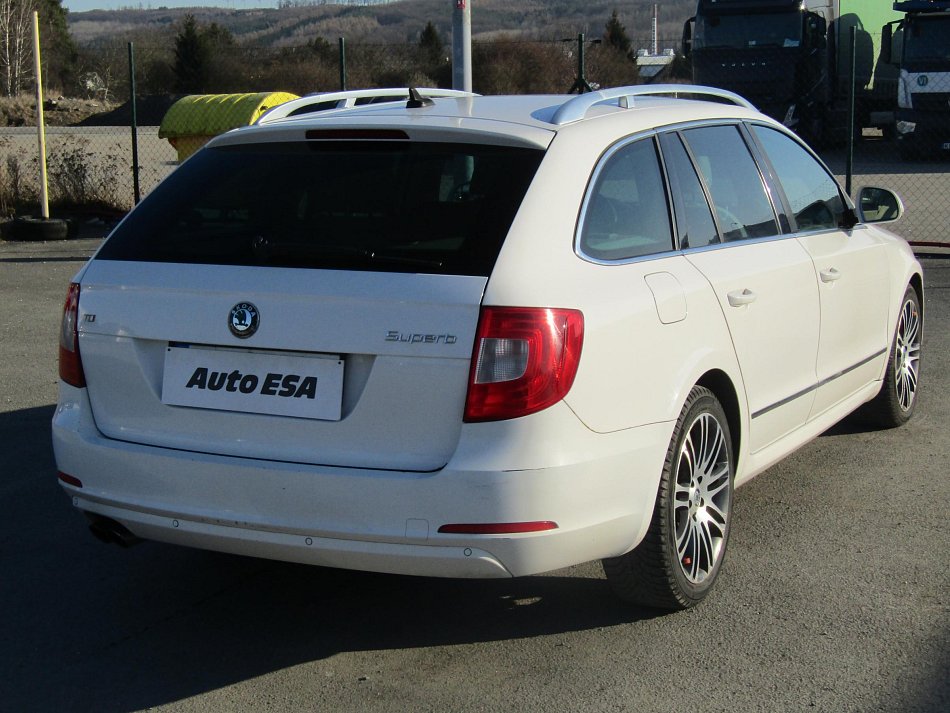 Škoda Superb II 2.0TDI Elegance