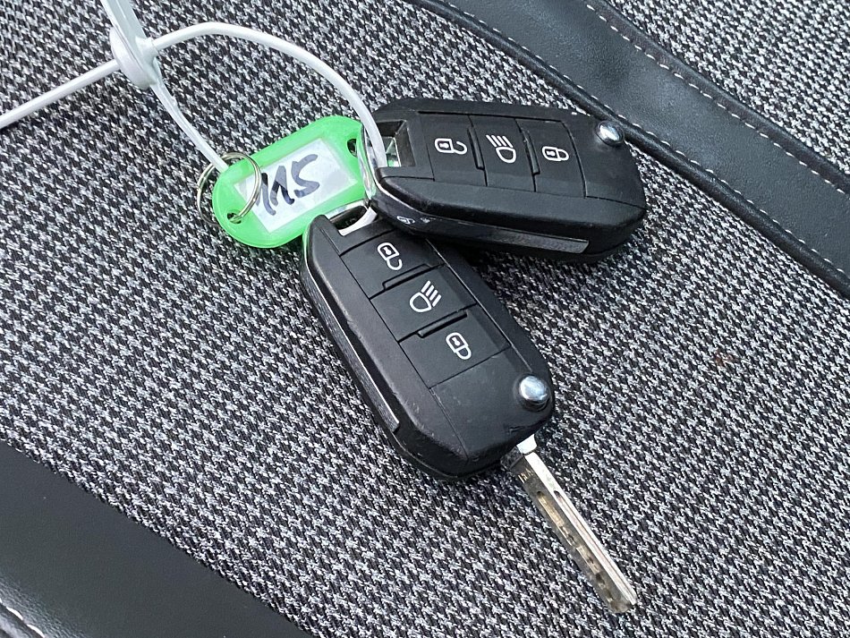 Peugeot 5008 1.5 HDi Allure