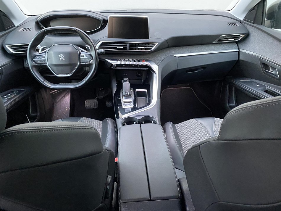 Peugeot 5008 1.5 HDi Allure