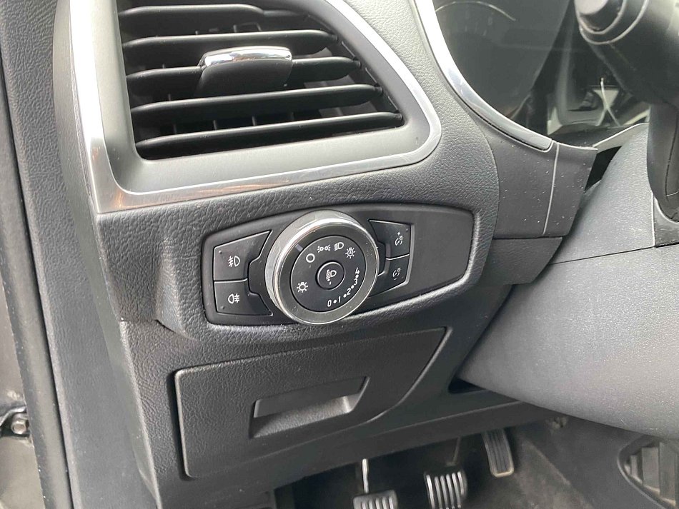 Ford S-MAX 2.0 TDCi 