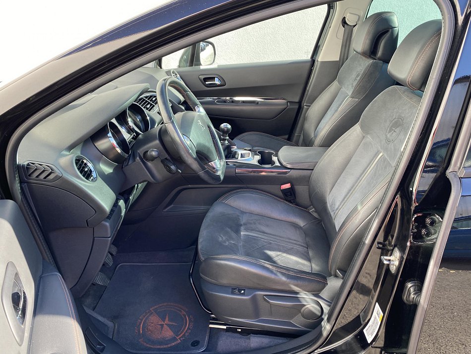 Peugeot 3008 1.2 PT Allure