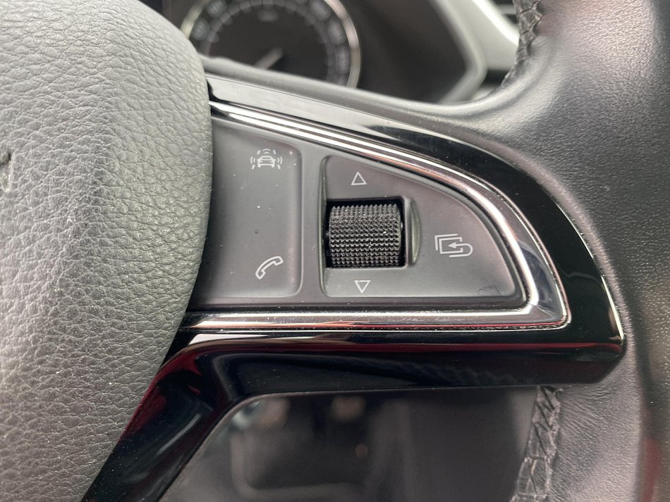 Škoda Superb III 2.0 TDi Style 4X4