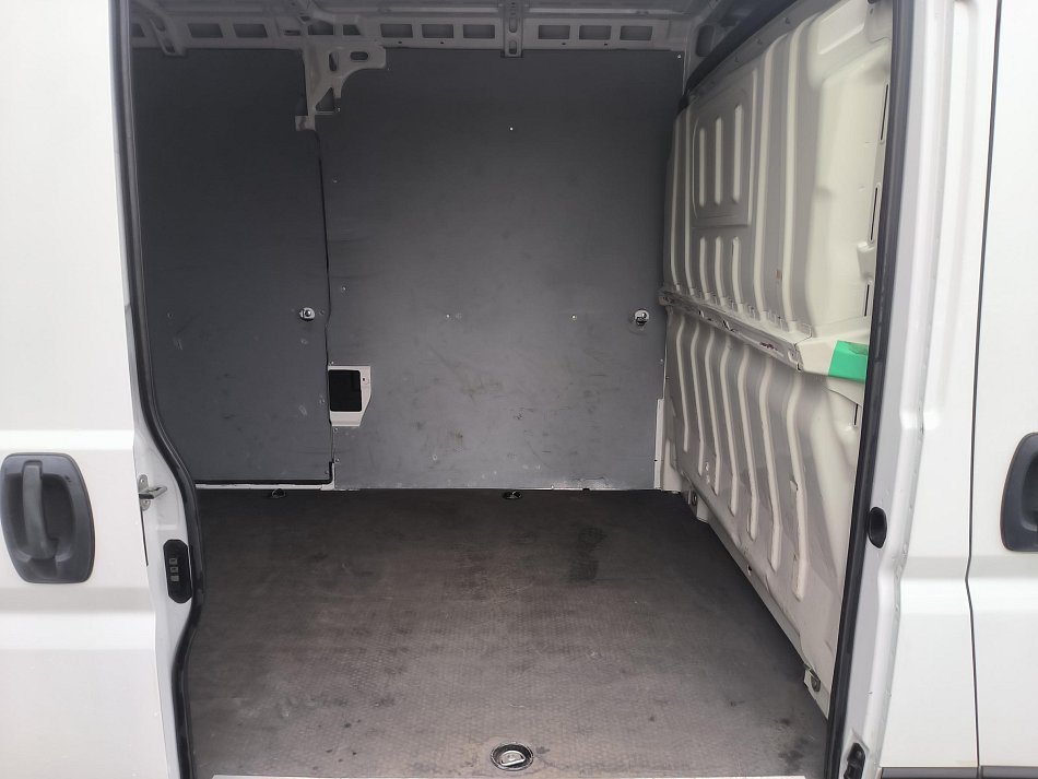 Peugeot Boxer 2.2HDi  L3H2