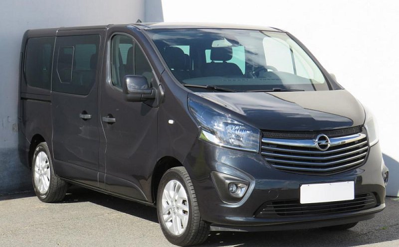Opel Vivaro 1.6CDTi  L2H1 8míst