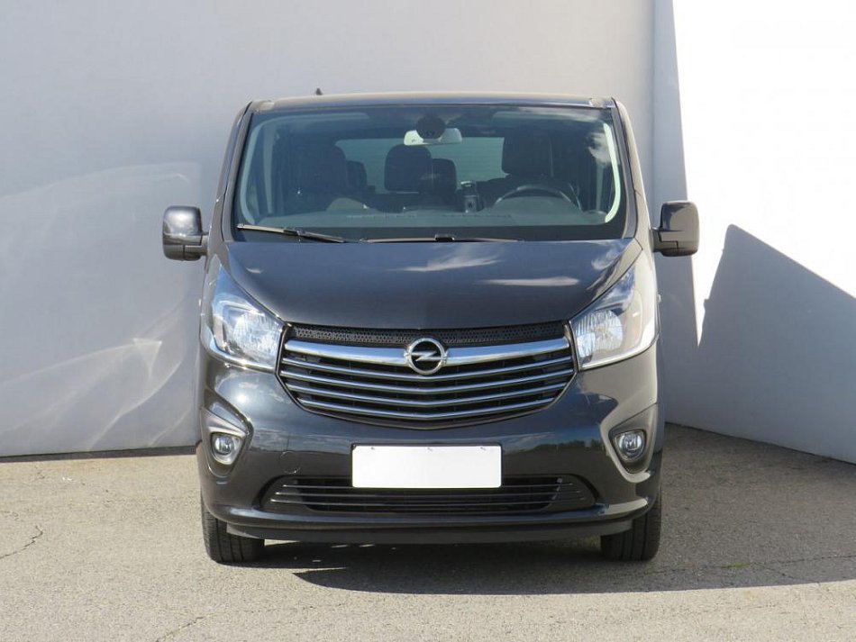 Opel Vivaro 1.6CDTi  L2H1 8míst