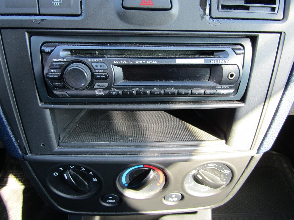 Ford Fiesta 1.3i 