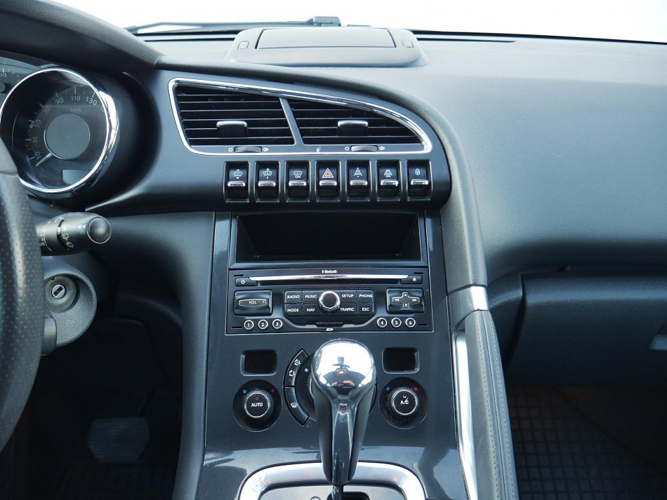 Peugeot 3008 2.0 HDi Premium