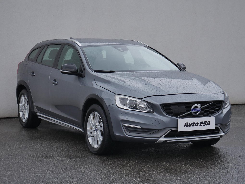 Volvo V60 2.4 D4 Cross Country 4x4