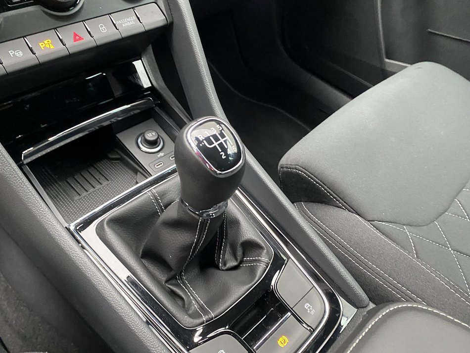 Škoda Karoq 1.5 TSi SportLine