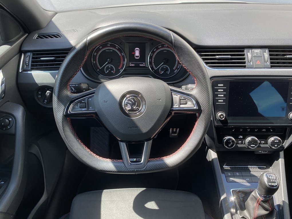 Škoda Octavia III 2.0 TSi RS Challange