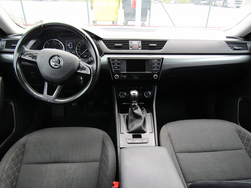 Škoda Superb III 2.0 TDi Active