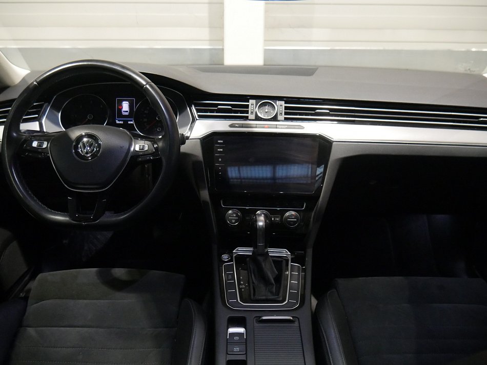 Volkswagen Passat 2.0 TDi 