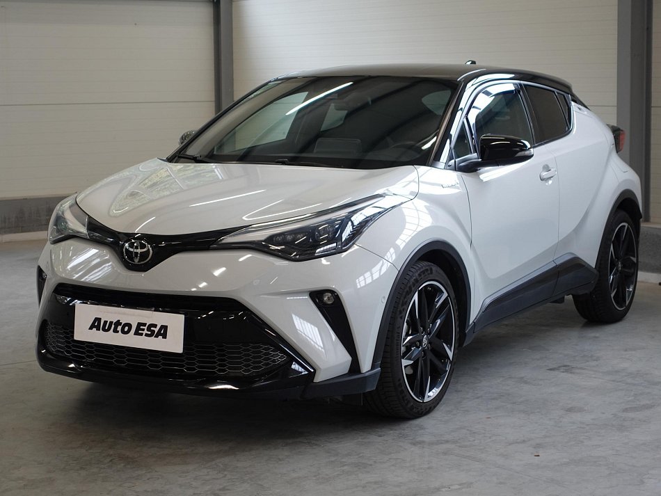 Toyota C-HR 2.0HEV Sport