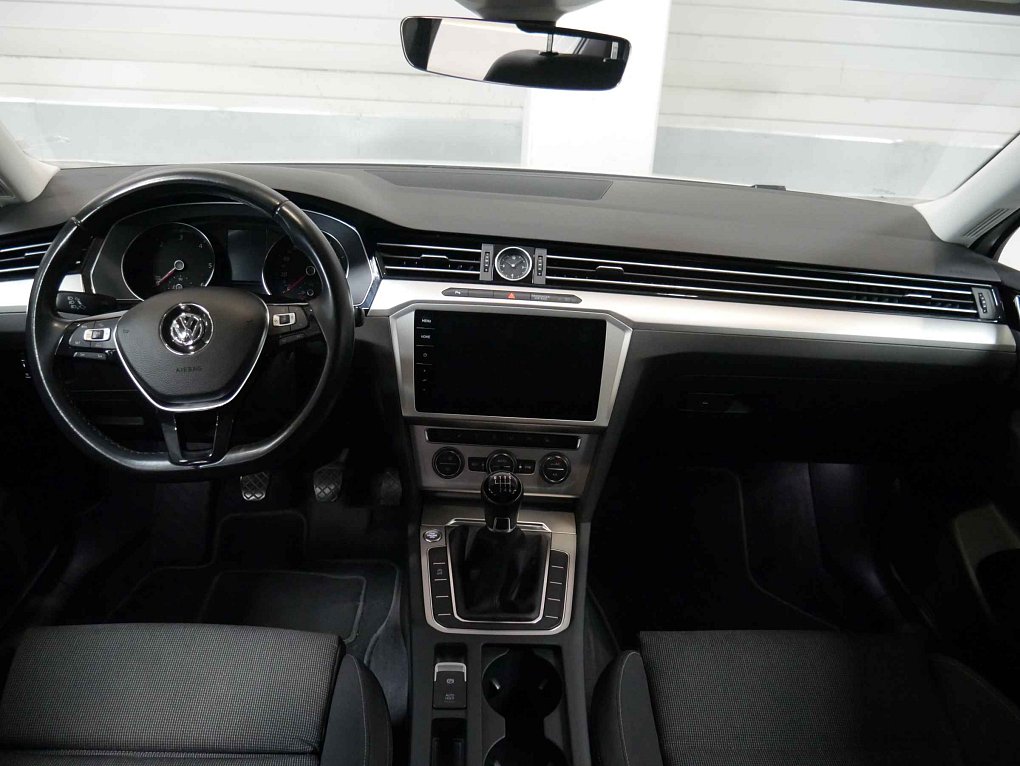 Volkswagen Passat 2.0TDi 