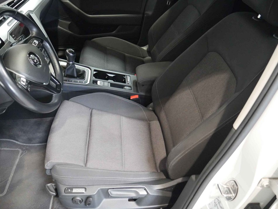 Volkswagen Passat 2.0TDi 