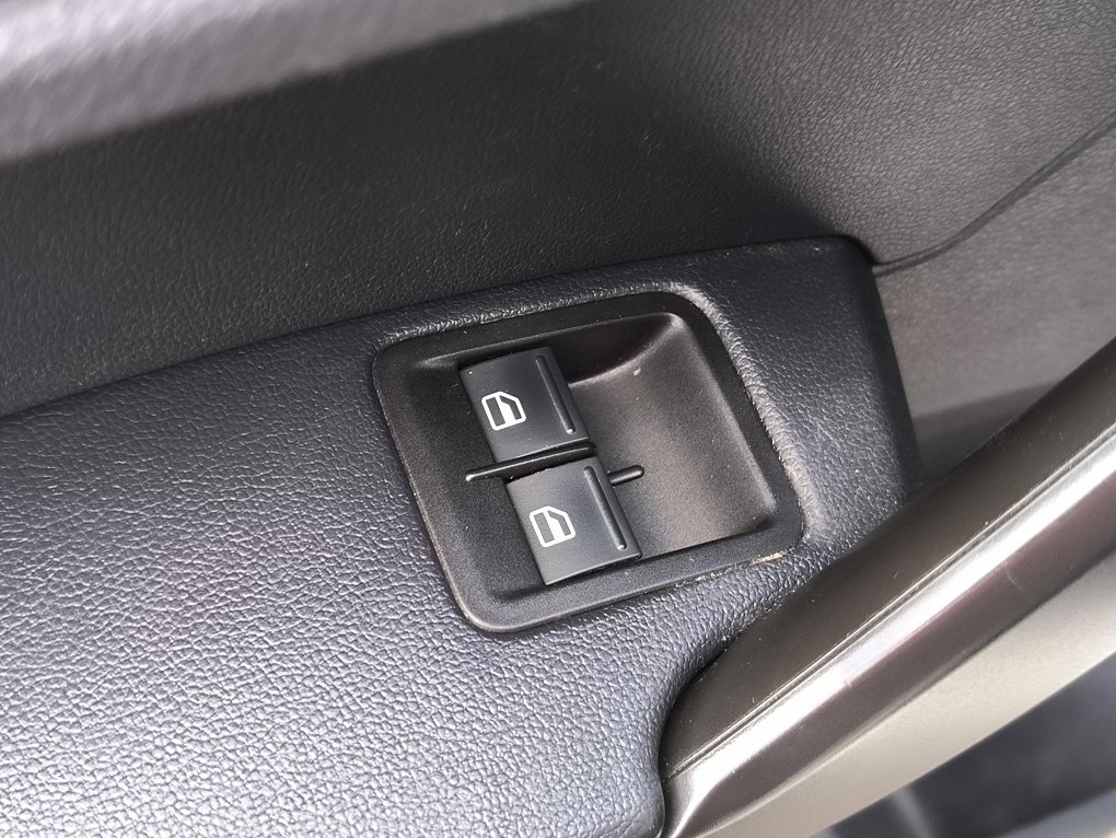 Volkswagen Caddy 2.0TDi  Sortimo