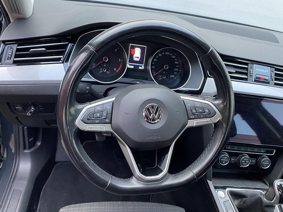 Volkswagen Passat 2.0 TDi Business
