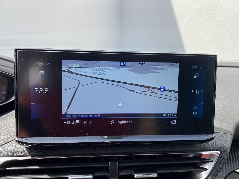 Peugeot 3008 1.2 PT Allure