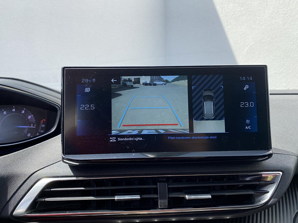 Peugeot 3008 1.2 PT Allure