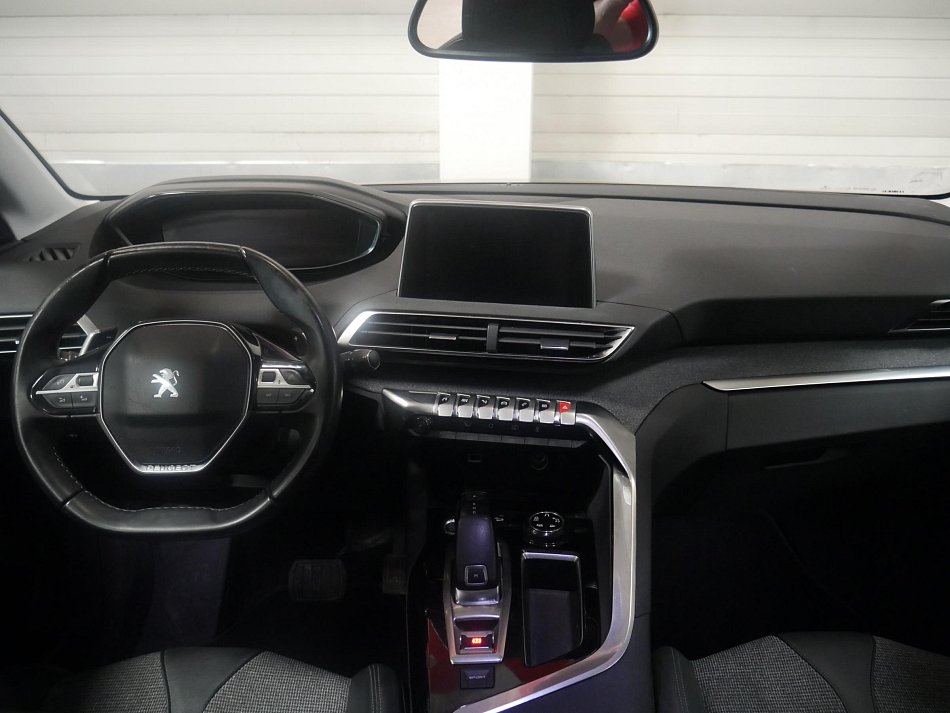 Peugeot 3008 1.2PT Allure