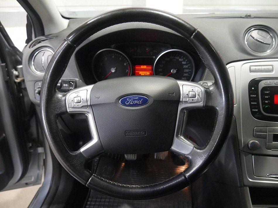 Ford Mondeo 1.6Ti-VCT 