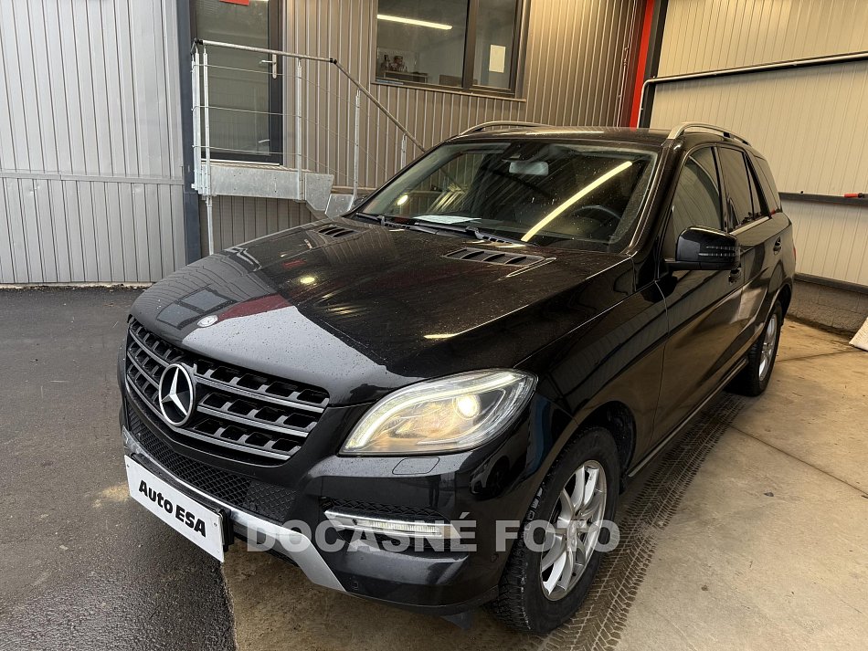 Mercedes-Benz Třída M 350D 