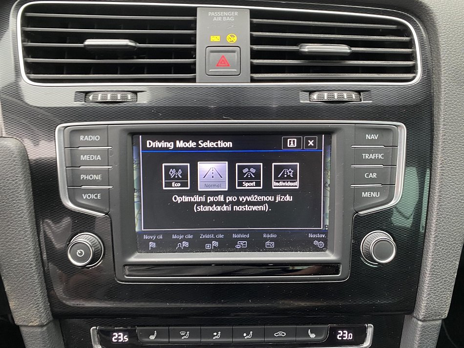 Volkswagen Golf 2.0 TDi GTD