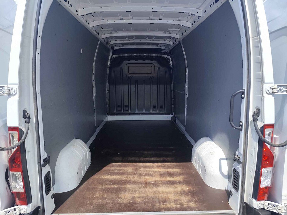 Renault Master 2.3dCi Cool L3H2