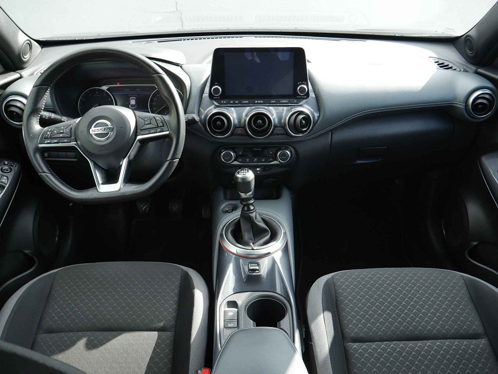 Nissan Juke 1.0 DiG-T N-Connecta