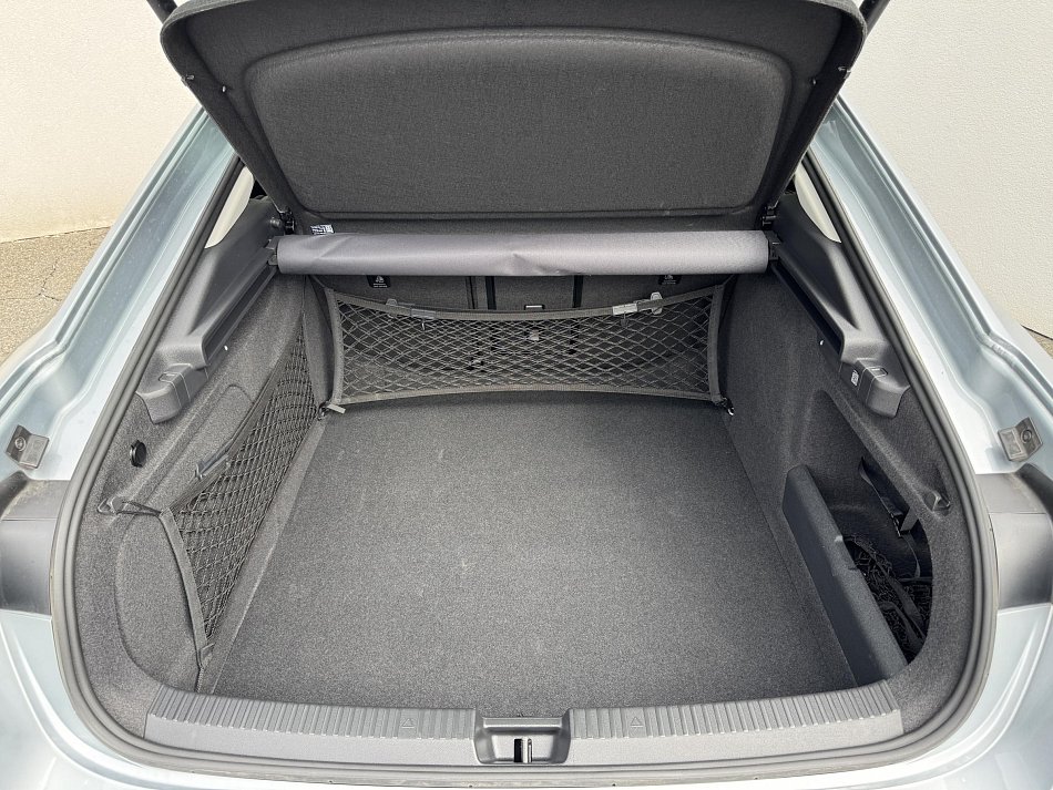 Škoda Superb IV 2.0 TDi Selection