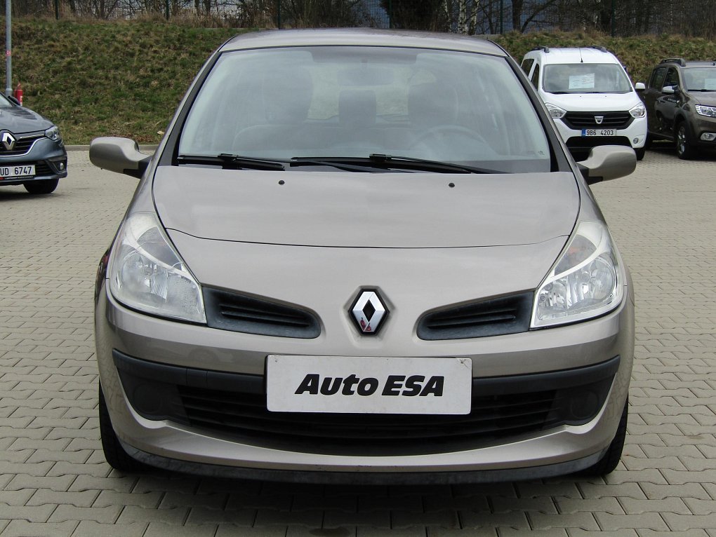 Renault Clio 1.2i 