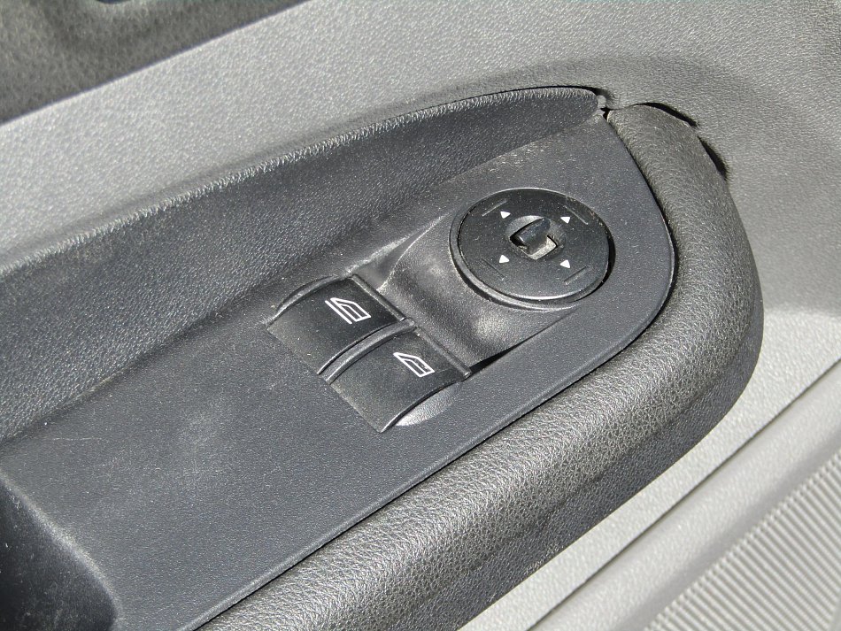 Ford Focus 1.6i 