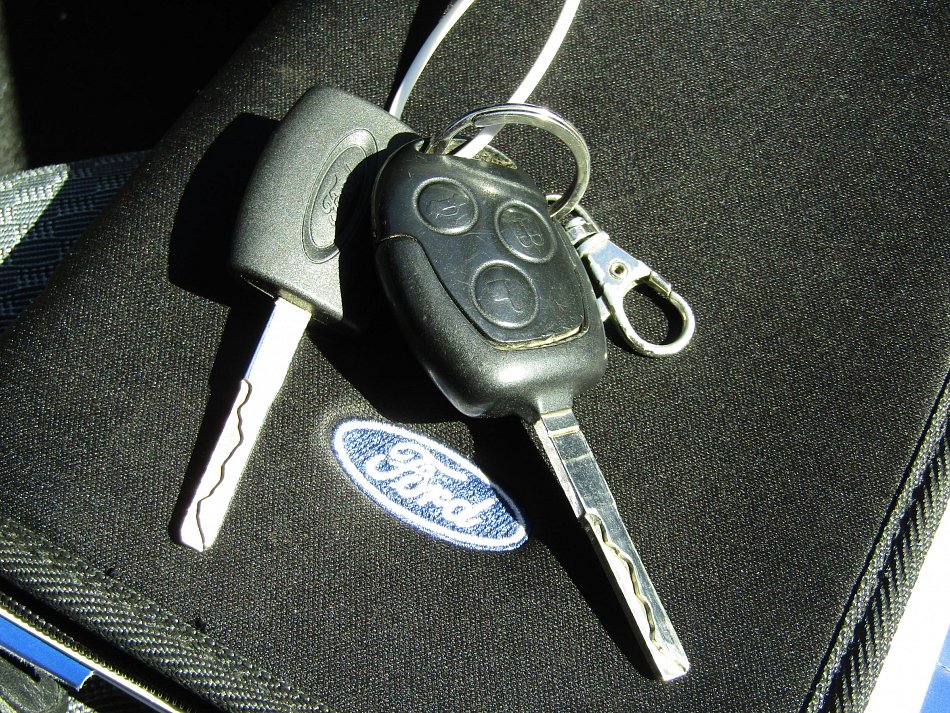Ford Focus 1.6i 