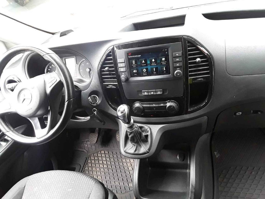 Mercedes-Benz Vito 2.0CDi  L2 DÍLNA