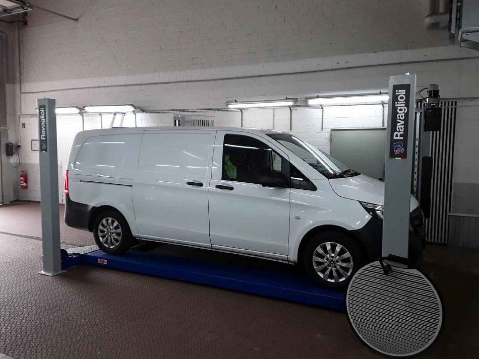 Mercedes-Benz Vito 2.0CDi  L2 DÍLNA
