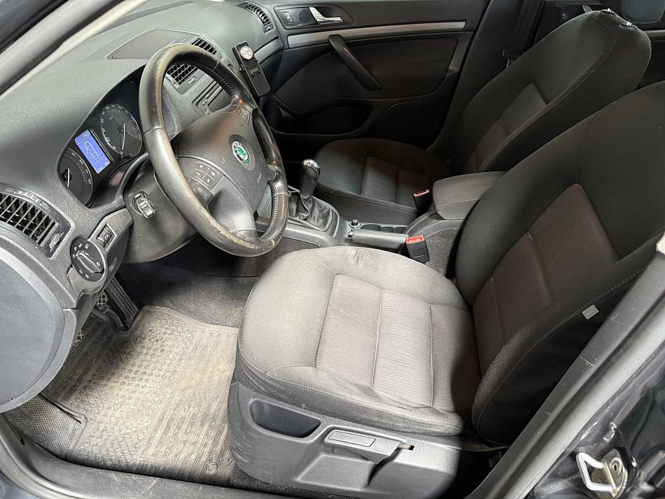 Škoda Octavia II 2.0 TDi 