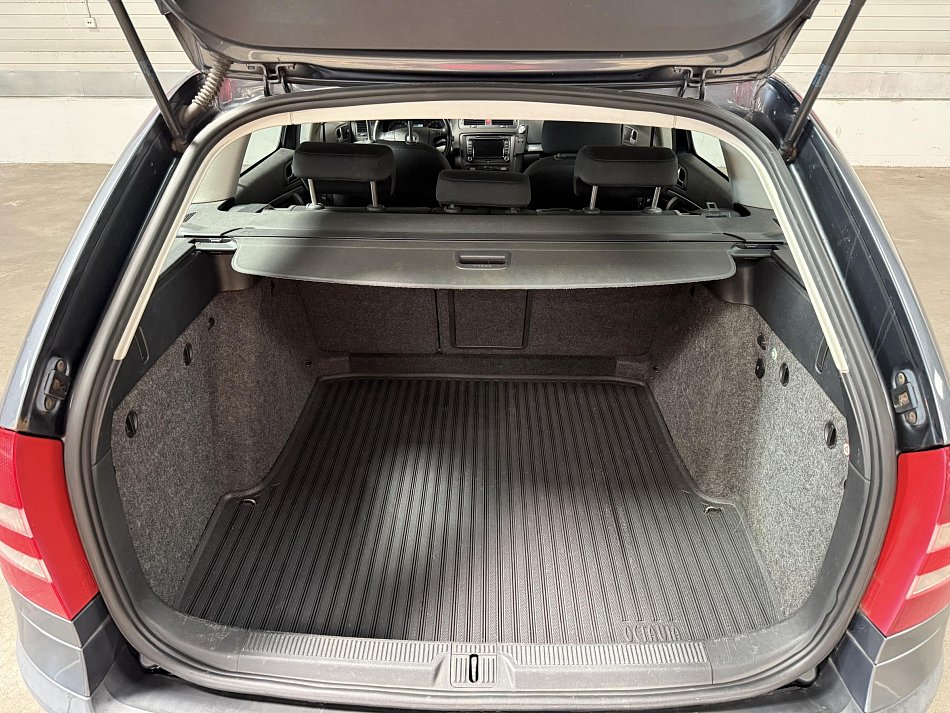 Škoda Octavia II 2.0 TDi 