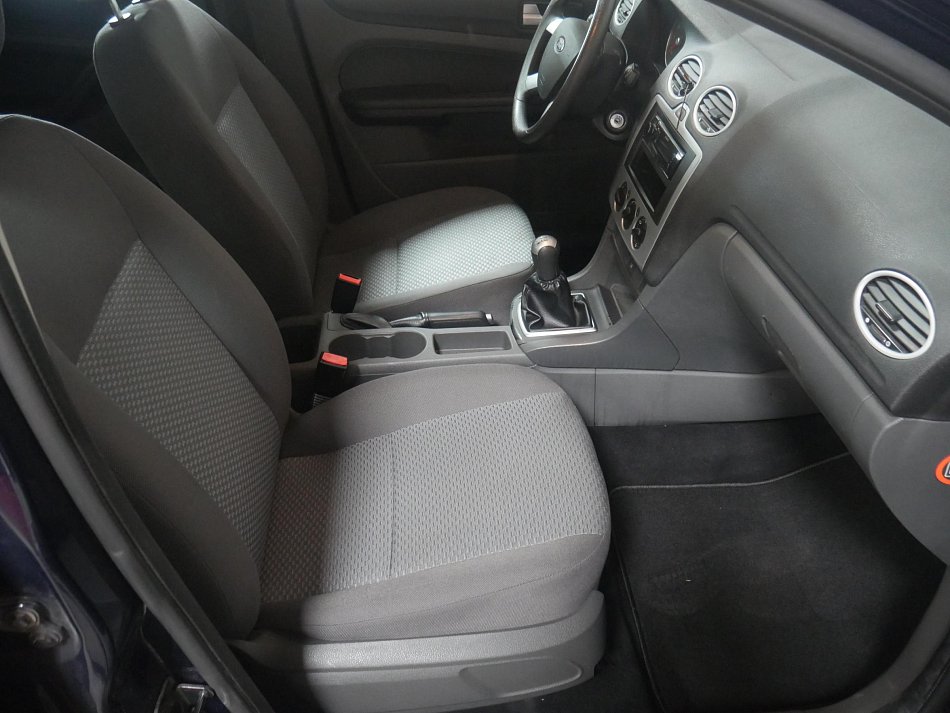 Ford Focus 1.6 16V 