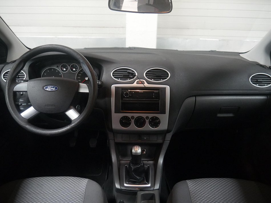 Ford Focus 1.6 16V 