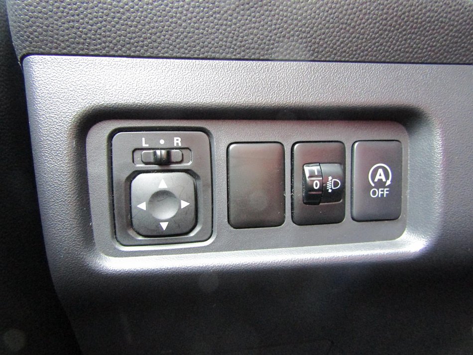 Mitsubishi Space Star 1.2 i 