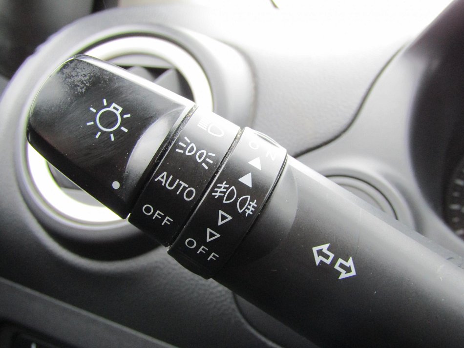 Mitsubishi Space Star 1.2 i 