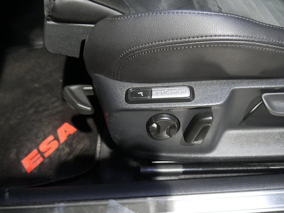 Volkswagen Passat 2.0TDi 